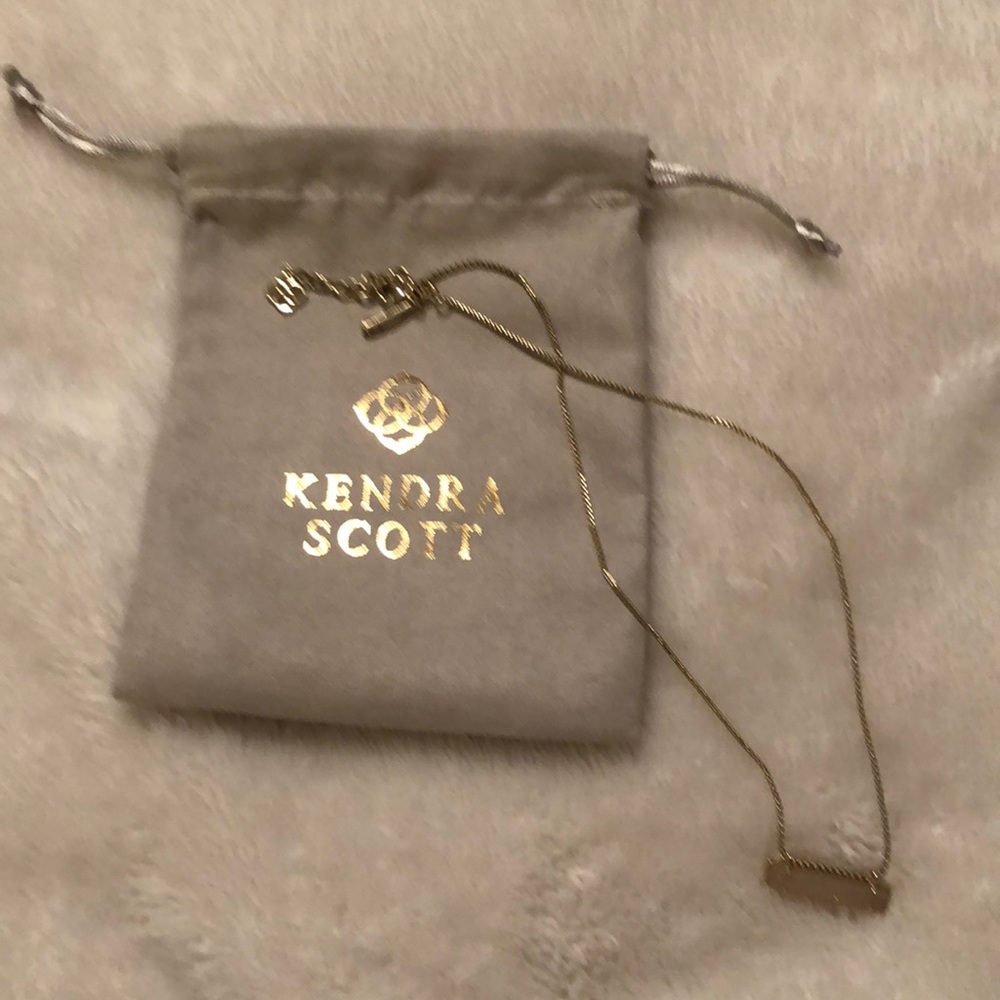 Kendra Scott Leanor necklace